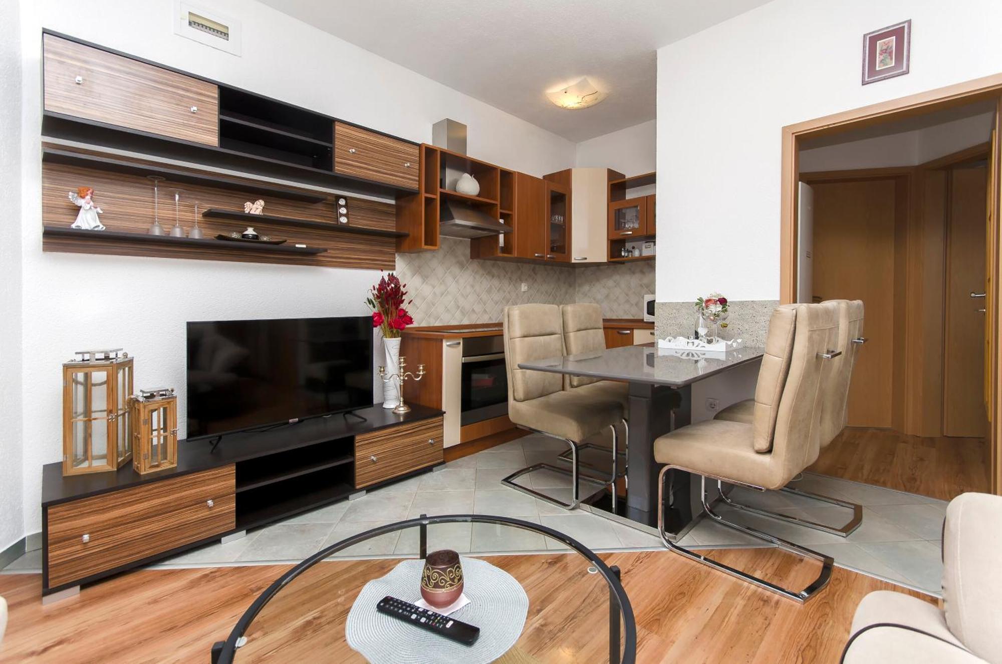 Apartment Ani 沃迪切 外观 照片